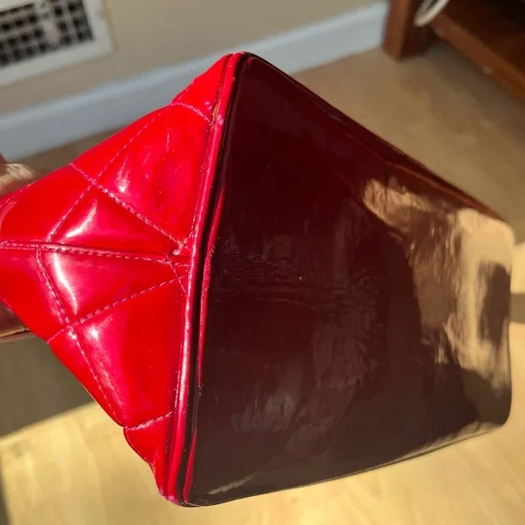 CHANEL Medallion Tote custom dyed with card, sticker in tact - Picture 16 of 17